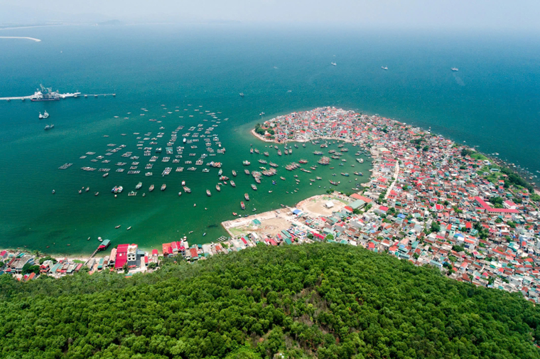 Biển và hải đảo